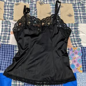 Y2K Vintage lace cami
